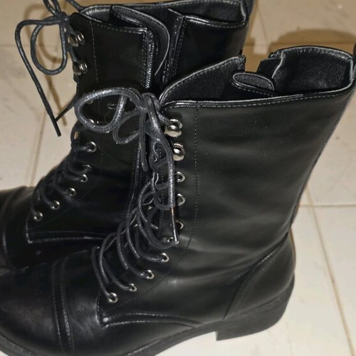 Migato black ankle boots size 39 like new