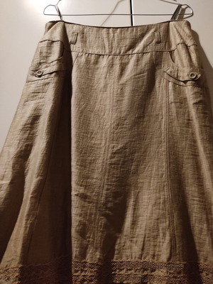 Vintage skirt in beige-brown color in excellent condition
