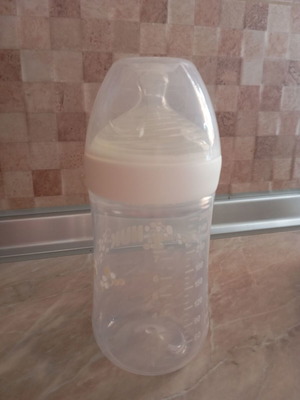 Nuk baby bottle like new, plastic 260 ml, nipple size L with HIPP storage container gift