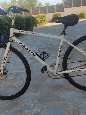 Jamis Commuter 4.0 city bike like new, 27 inch, disc brakes, 8-speed Shimano Alfine