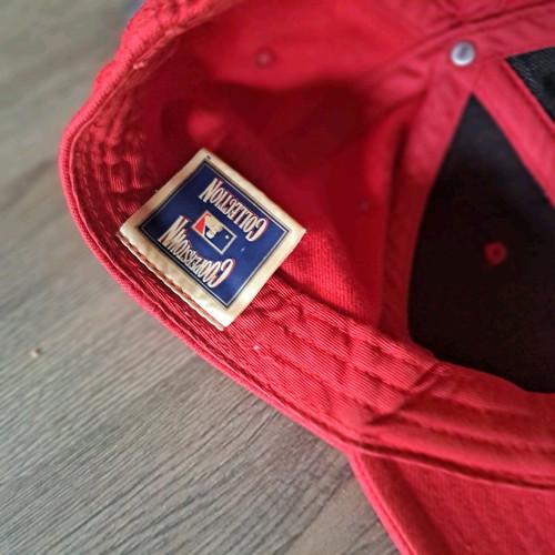Cooperstown Collection sports cap new, size L, red