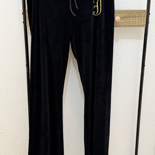 Black velour Juicy Couture tracksuit like new, size medium / large