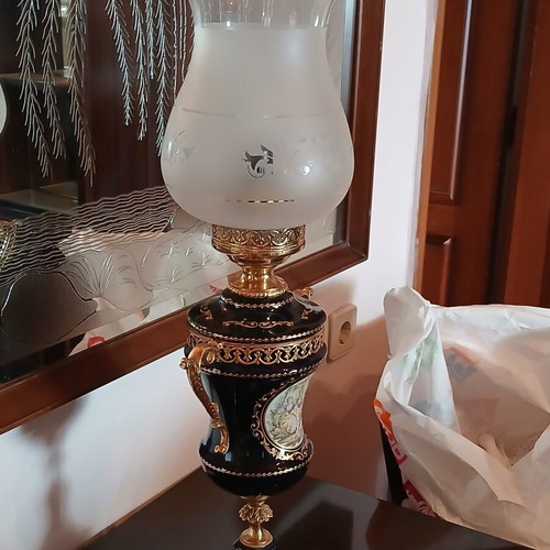 Limoges porcelain table lamp, 65cm height