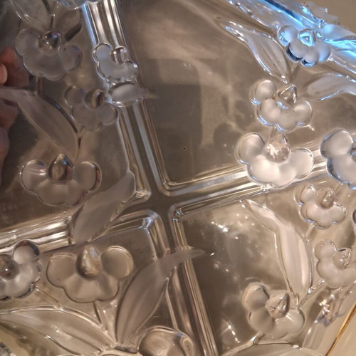 Crystal ordervier with floral design like new, vintage
