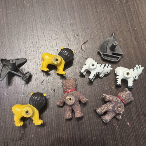 Animal-shaped knobs set for children's wardrobes and drawers like new