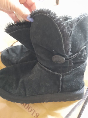 Ugg boots used black size 39