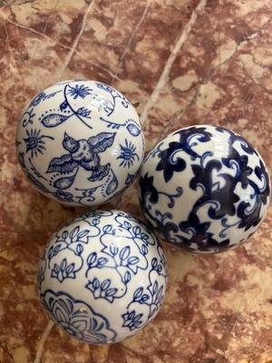 Ceramic decorative spheres like new, set of 3 pieces