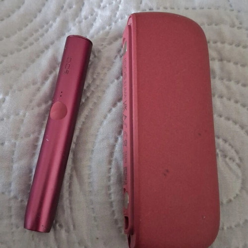 Iqos like new with burgundy cover