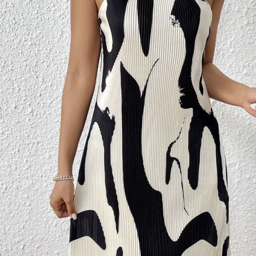 Shein short dress new, pleated satin, size L