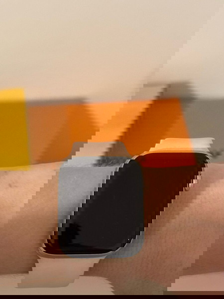 Apple Watch SE 44 cm