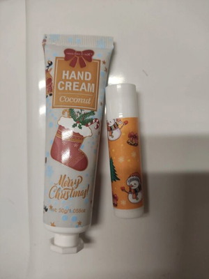 Coconut hand cream and lip balm set new