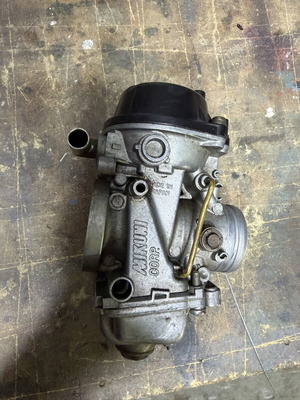 Mikuni 40mm carburetor from KTM 640 LC4