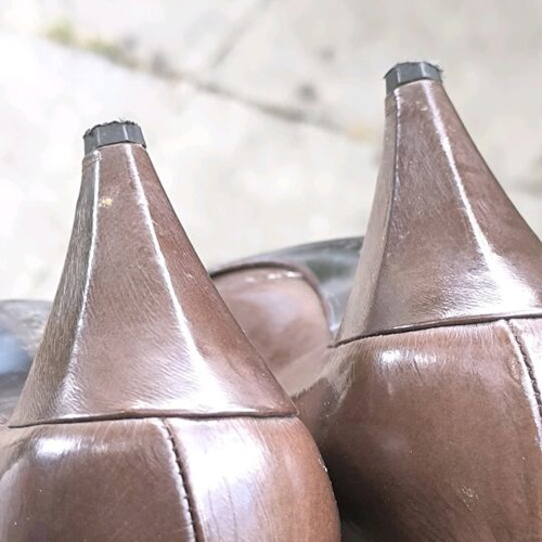 J. Burnazos 7 cm leather pumps like new, brown, size 37
