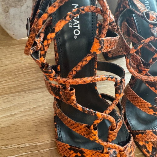 Migato summer sandals size 38 like new with animal print