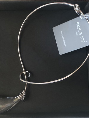 Paul+Joe necklace new