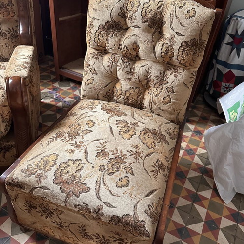 Vintage 80s sofa with carved wood – retro statement piece