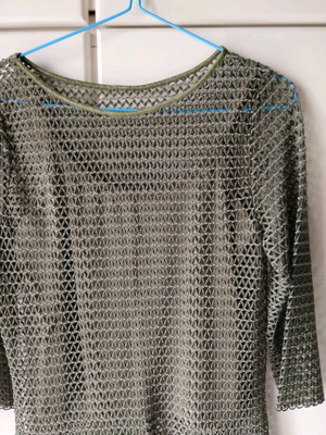 Women's mesh blouse like new, size Large, khaki