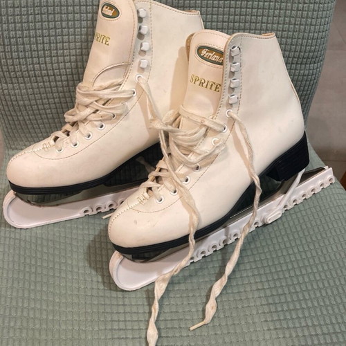 Srite Ferland women's leather ice skates like new, size 6