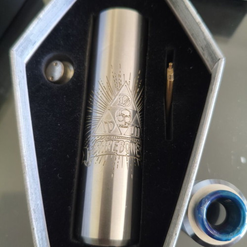 Deathwish Modz mechanical mod set used with Crossbones Mod and Unholy RDA