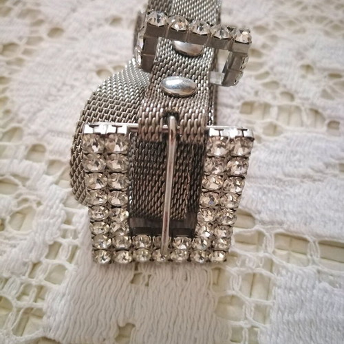 Metal belt with zircon like new, silver color, length 100cm