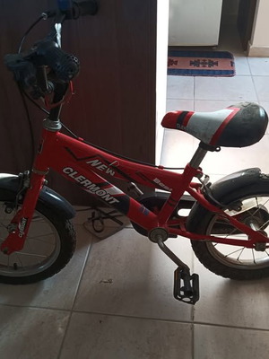 Clermont 12" Kids Bicycle used, red, BMX with V-Brakes