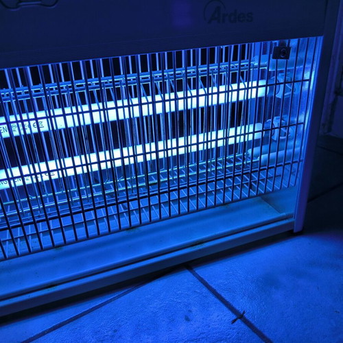 Ardes electric insect killer 25W like new