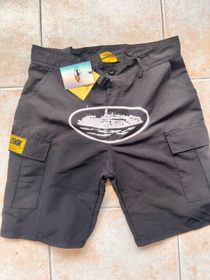 Corteiz Cargo Shorts καινούργια, μέγεθος M, μαύρο και κίτρινο