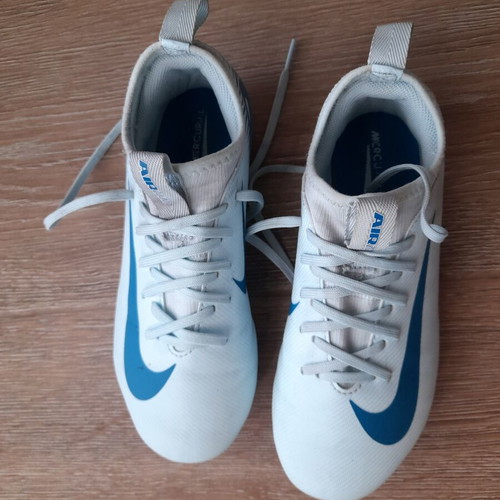 Nike football shoes size 32, blue