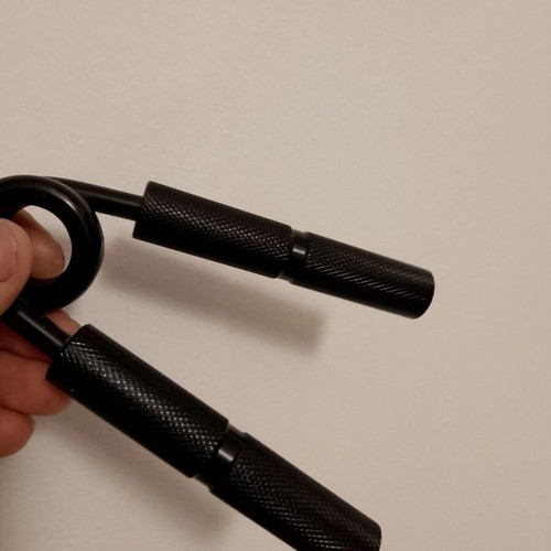 Hand and forearm spring gripper like new 280lbs