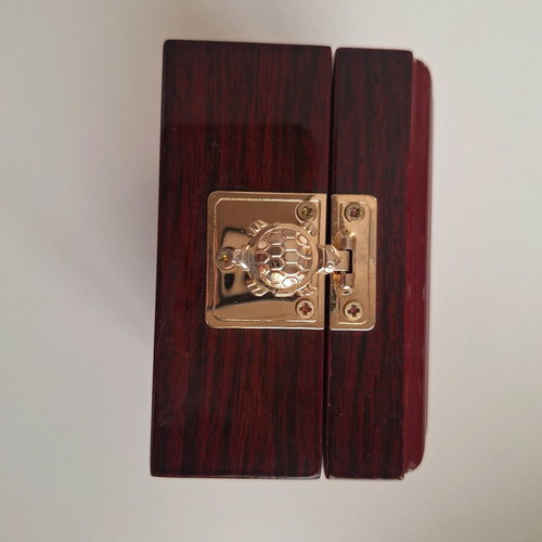 Mother of pearl inlay wood trinket box like new 9×9