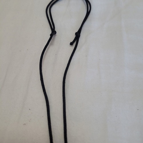 Pendant with white marble, adjustable length