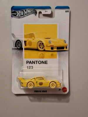 Porsche 934 Hot Wheels Silver Series new