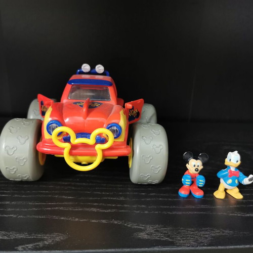 Mickey Mouse Car like new with Donald Disney