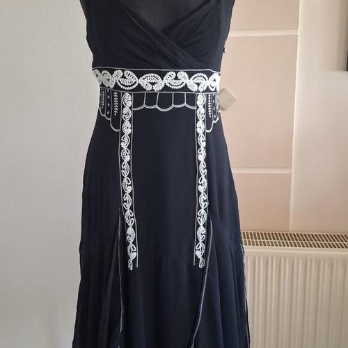 Karen Millen silk dress new with label, black and white