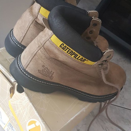 Caterpillar shoes used, size 45, brown boots