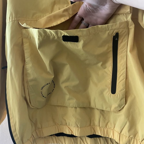 Zara jacket for boys, lightweight windproof, like new, size 11-12 years