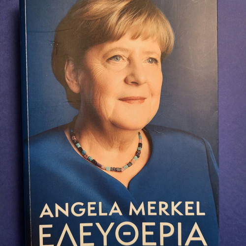 Freedom Angela Merkel book used, memories 1954-2021