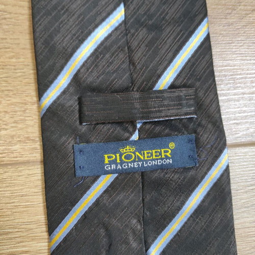 Pioneer tie 100% silk like new, gray and turquoise