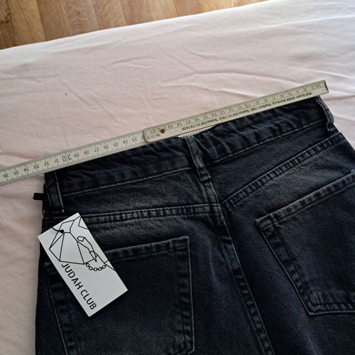 Judah Black High-Waisted Jeans Size S New