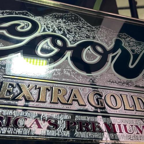 Coors bier mirror like new, dimensions 65x44.6 cm