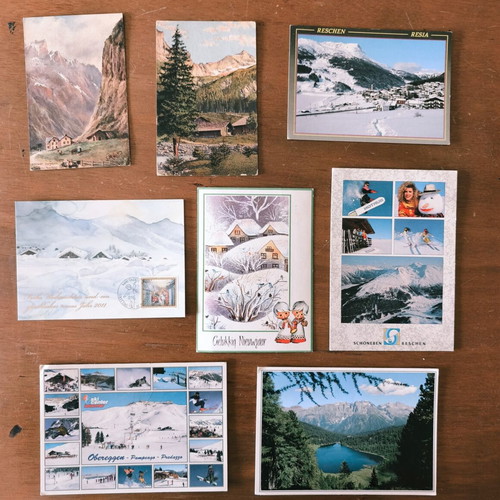 Collectible postcards with snowy landscapes, set of 8, like new
