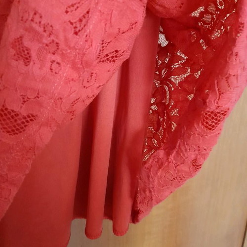 Stradivarius dress used, coral lace, size S