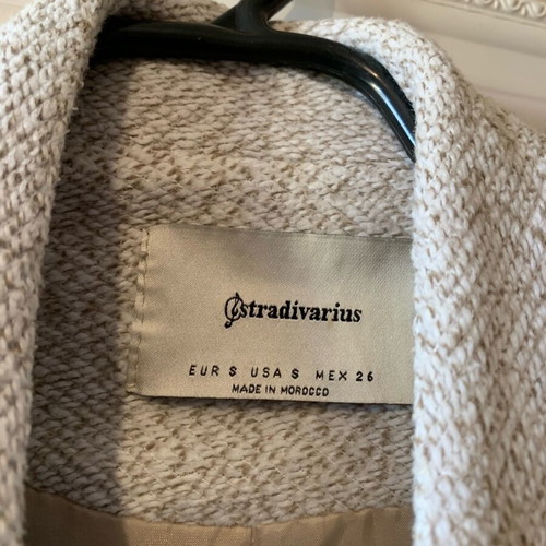 Stradivarius women's coat size S beige like new