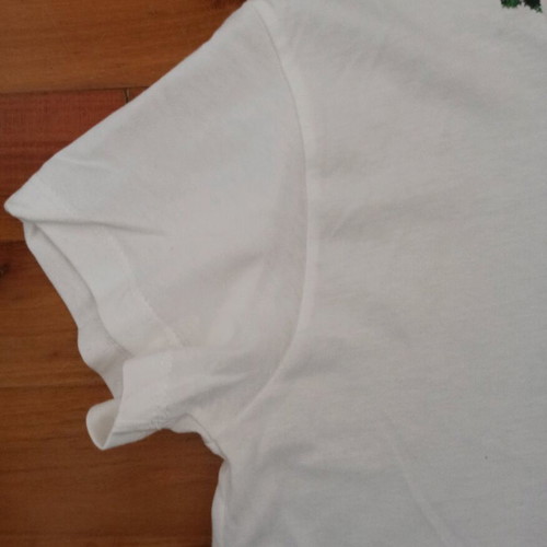 Madame Shoushou Iris t-shirt new, one size, white with embroidered roses