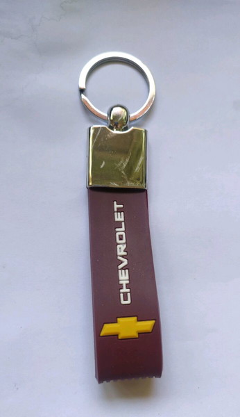 CHEVROLET Двоен ключодържател според марката на колата ви.