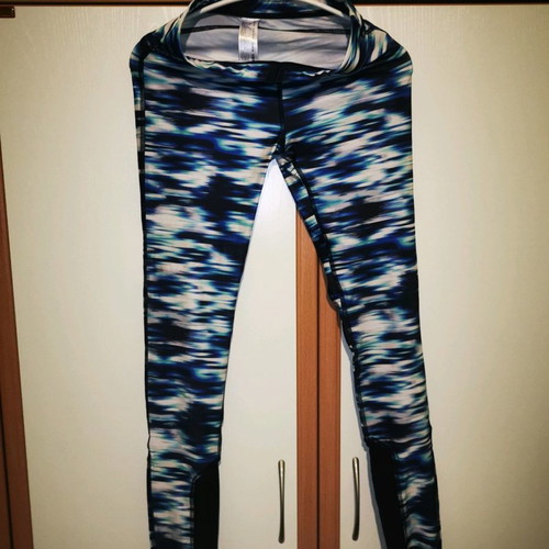 Bershka leggings used, technical sportswear, size M