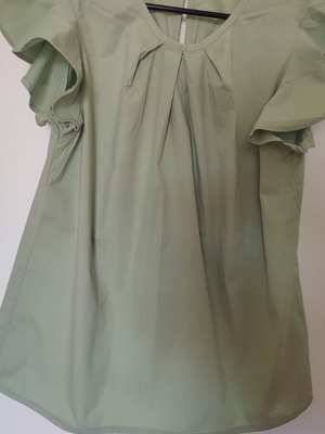 Regalinas one size top like new, green