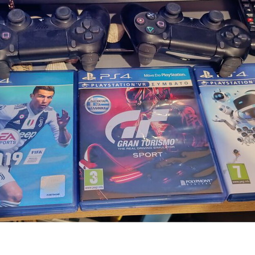 Sony PlayStation 4 Slim 512GB with VR headset, 2 controllers, 9 games