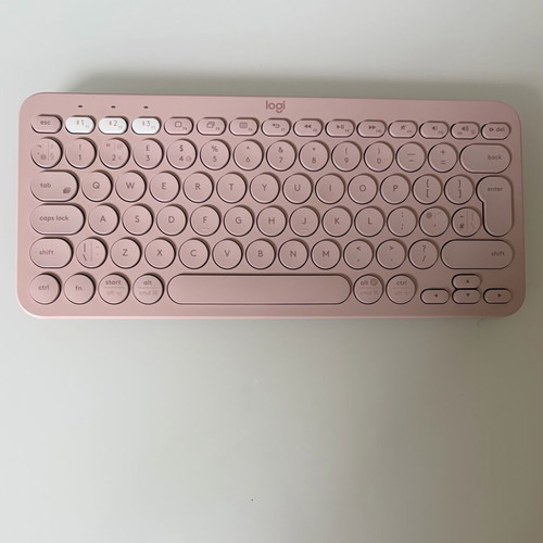 Logitech K380 Wireless Bluetooth Keyboard rose like new