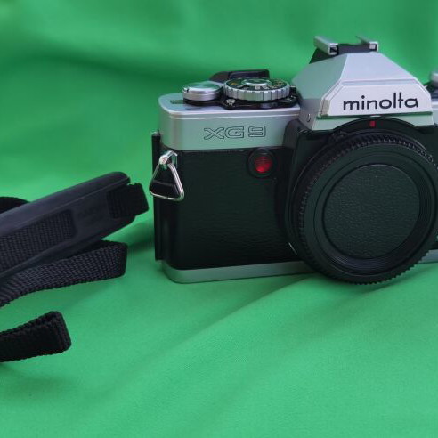 Minolta XG9 camera with Minolta MD 50mm 1:2 lens like new